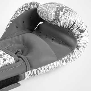 боксови ръкавици venum white snake 3