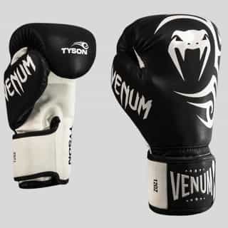 boksovi rykavici venum mike tyson deep black optical white 1 боксови ръкавици venum mike tyson deep black/optical white 1