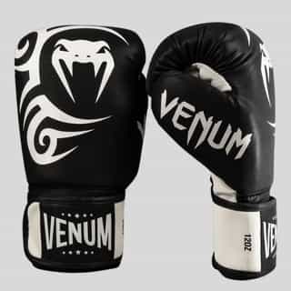 boksovi rykavici venum mike tyson deep black optical white боксови ръкавици venum mike tyson deep black/optical white