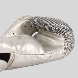 boksovi rykavici venum nexus silver black 3 боксови ръкавици venum nexus silver/black 3