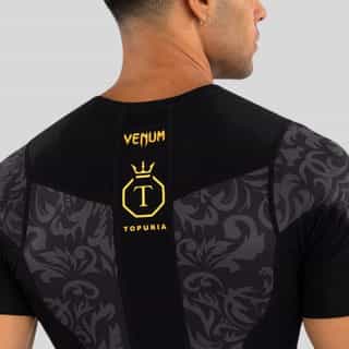 rashgard venum x ilia topuria unmatched short sleeve rashguard – black gold 3 рашгард venum x ilia topuria unmatched short sleeve rashguard - black/gold 3