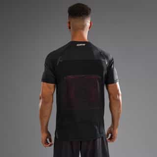 teniska venum g-fit air dry-tech deep black fire red 1 тениска venum g-fit air dry-tech deep black / fire red 1