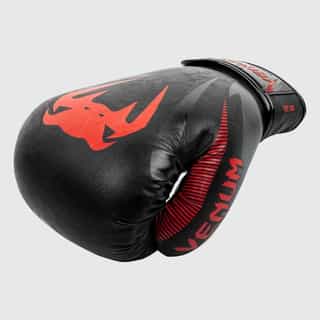boksovi rykavici venum impact boxing gloves black red 3 боксови ръкавици venum impact boxing gloves black/red 2
