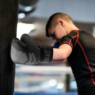 detski boksovi rykavici everlast prospect 2 2 детски боксови ръкавици everlast prospect 2 2