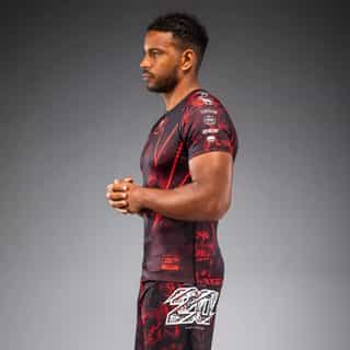 Рашгард Venum 20th Anniversary Short Sleeve Rashguard – Black Red 2 Рашгард Venum 20th Anniversary Short Sleeve Rashguard - Black/Red 2