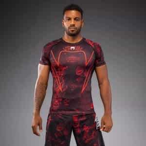 Рашгард Venum 20th Anniversary Short Sleeve Rashguard – Black Red Рашгард Venum 20th Anniversary Short Sleeve Rashguard - Black/Red