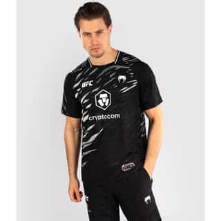 teniska ufc fusion by venum authentic fight night men’s walkout jersey – black тениска ufc fusion by venum authentic fight night men’s walkout jersey - black