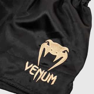 muai thai shorti venum muay thai shorts classic – black gold 2 муай тай шорти venum muay thai shorts classic - black/gold 2