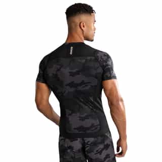 rashgard venum g-fit air men’s short sleeve rashguard – digital urban camo 1 рашгард venum g-fit air men's short sleeve rashguard - digital urban camo2