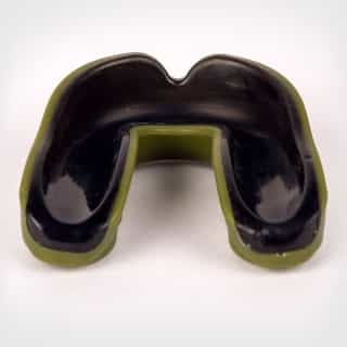 -Уста-VENUM-CHALLENGER-MOUTHGUARD-KHAKI-BLACK-2.jpg за Уста VENUM PREDATOR MOUTHGUARD KHAKI BLACK 2
