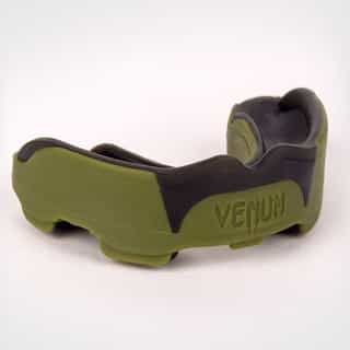 протектор за уста venum predator khaki black протектор за уста venum predator khaki black