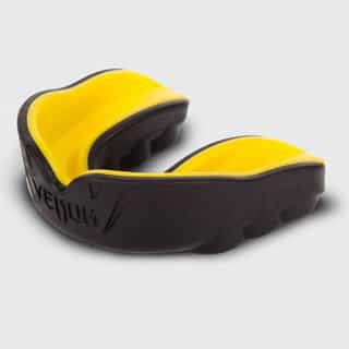 -уста-VENUM-CHALLENGER-MOUTHGUARD-Black-Yellow.jpg протектор за уста venum challenger black yellow