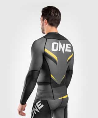 VENUM-ONE-FC-IMPACT-RASHGUARD-LONG-SLEEVES-GREYYELLOW-1.jpg VENUM ONE FC IMPACT RASHGUARD LONG SLEEVES GREYYELLOW 2