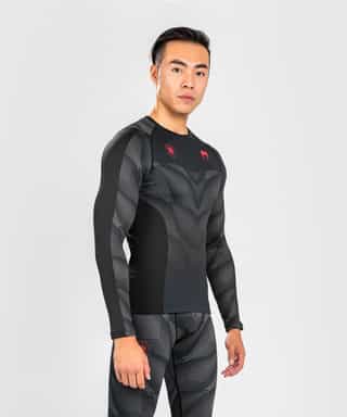 rashguard venum phantom long sleeves – black red рашгард venum phantom long sleeves - black/red 2