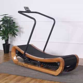 bqgashta pyteka evolve wt 100 3 бягаща пътека evolve wt 100 3