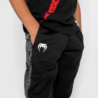 detski pantalon angry birds x venum laser evo 3 детски панталон angry birds x venum laser evo 3