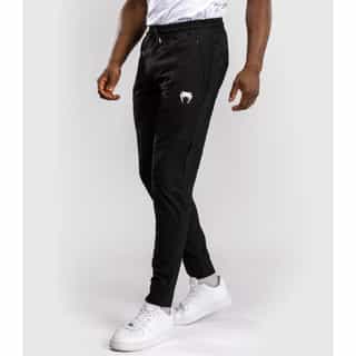 sportno dolnishte ufc fusion by venum authentic fight night men’s walkout pant – black 2 спортно долнище ufc fusion by venum authentic fight night men’s walkout pant - black 2