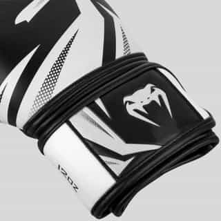 boksovi rykavici venum challenger 3.0 black white 2 боксови ръкавици venum challenger 3.0 black/white 2