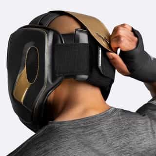 kaska za bosk hayabusa t3 black gold 2 каска за бокс hayabusa t3 black/gold 2