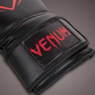 boksovi rykavici venum contender boxing gloves – black red 2 боксови ръкавици venum contender boxing gloves - black/red 2