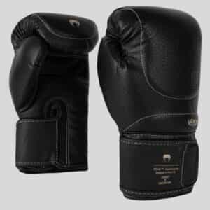 boksovi rykavici venum impact evo scales black боксови ръкавици venum impact evo scales black