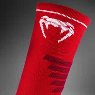 chorapi venum elite performance crew socks – red white 2 чорапи venum elite performance crew socks - red/white 2