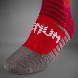 chorapi venum elite performance crew socks – red white 3 чорапи venum elite performance crew socks - red/white 3