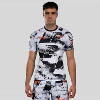 rashguard ufc zenith by venum authentic fight week men’s white performance rashguard рашгард ufc zenith by venum authentic fight week men's white performance rashguard
