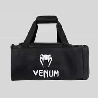 sporten sak venum essential 61L – black 3 спортен сак venum essential 61L - black 2
