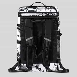 ufc zenith by venum fight week sports bags black white orange 2 спортен сак ufc zenith by venum fight week sports bags black/white/orange 3