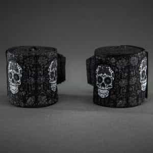 Бинтове за Бокс Venum Santa Muerte Handwraps – Black White 4.5m Бинтове за Бокс Venum Santa Muerte Handwraps - Black/White 4.5m