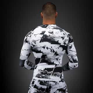 Рашгард UFC Zenith by Venum Authentic Fight Week Men’s White Performance Long Sleeve Rashguard 3 Рашгард UFC Zenith by Venum Authentic Fight Week Men's White Performance Long Sleeve Rashguard 1