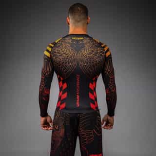 Рашгард Venum Quetzal Fury Long Sleeve Rashguard – Black Fury Red Tangerine 1 Рашгард Venum Quetzal Fury Long Sleeve Rashguard - Black Fury Red Tangerine 1
