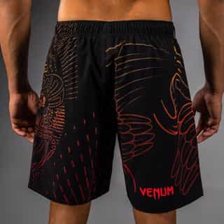 Шорти Venum Quetzal Fury Training Shorts – BlackFury Red Tangerine 3 Шорти Venum Quetzal Fury Training Shorts - BlackFury Red Tangerine 2