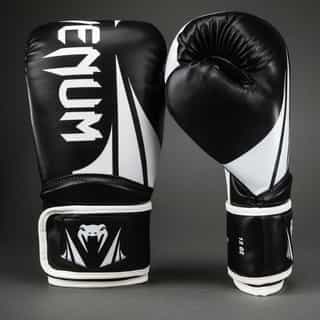 Боксови Ръкавици Venum Challenger 2.5 Boxing Gloves – Black White 1 Боксови Ръкавици Venum Challenger 2.5 Boxing Gloves – Black White 1