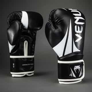 Боксови Ръкавици Venum Challenger 2.5 Boxing Gloves – Black White Боксови Ръкавици Venum Challenger 2.5 Boxing Gloves – Black White