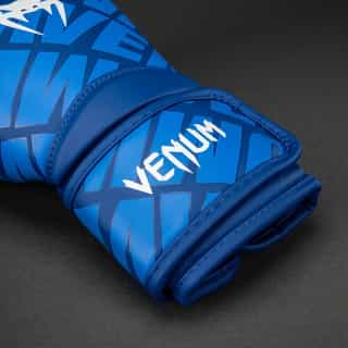 Боксови Ръкавици Venum Contender 1.5 XT 3D Boxing Gloves – Royal Blue White 2 Боксови Ръкавици Venum Contender 1.5 XT 3D Boxing Gloves - Royal Blue White 2