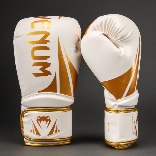 боксови ръкавици venum challenger 2.5 boxing gloves – white/gold 1