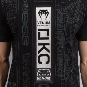 Тениска Karate Combat by Venum – изглед отзад