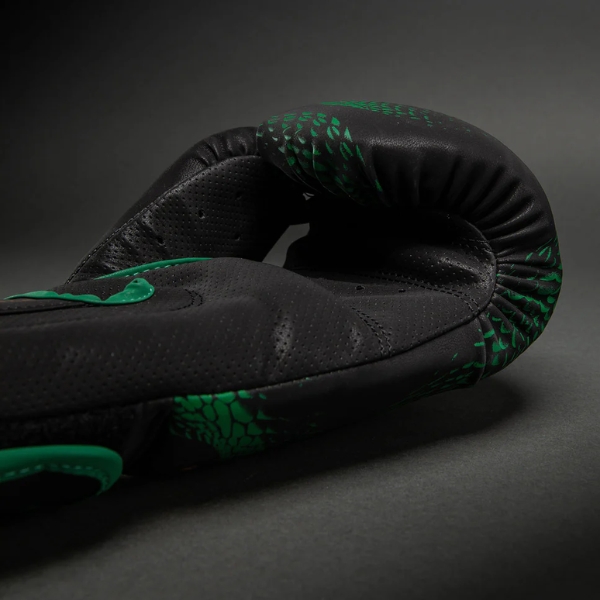 боксови ръкавици venum matupa boxing gloves - black/green/gold 2