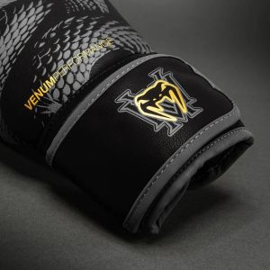 боксови ръкавици venum matupa boxing gloves - black/grey/gold 2
