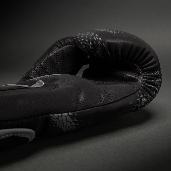 боксови ръкавици venum matupa boxing gloves - black/grey/gold 3