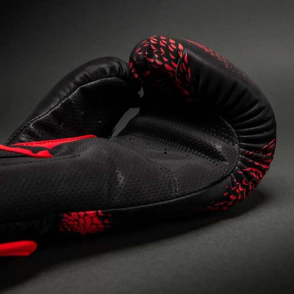 боксови ръкавици venum matupa boxing gloves - black/red/silver 3