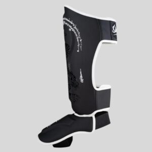 протектори за крака 8 weapons sak yant big tiger black/black 3