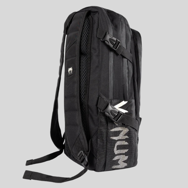 раница venum shockwave backpack - black 1