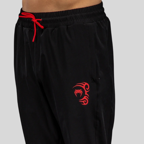 спортно долнище venum x mike tyson tiger deep black/intense red 3