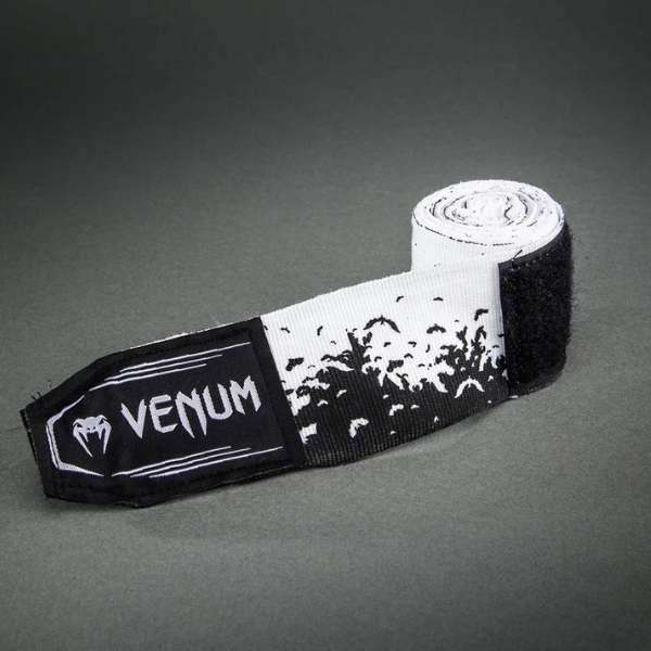 Бинтове за Бокс Venum Bats Night Handwraps - Black/White 2.5m 2