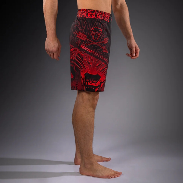 Шорти Venum Wolf Atak Fightshorts - Black Red 2