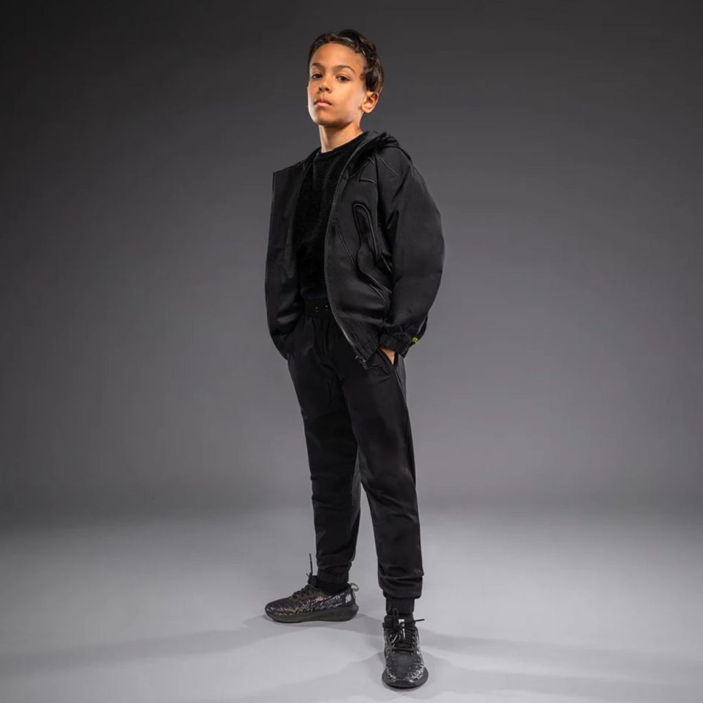 Детски Спортен Екип Venum Giant 3D Kids Black - комплект яке и долнище