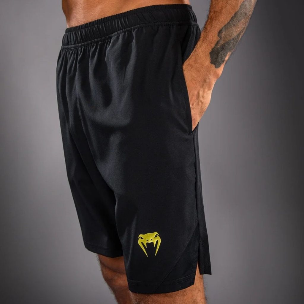 Шорти Venum Contender Training Shorts – Black/Gold – детайл на ластичния колан с шнур